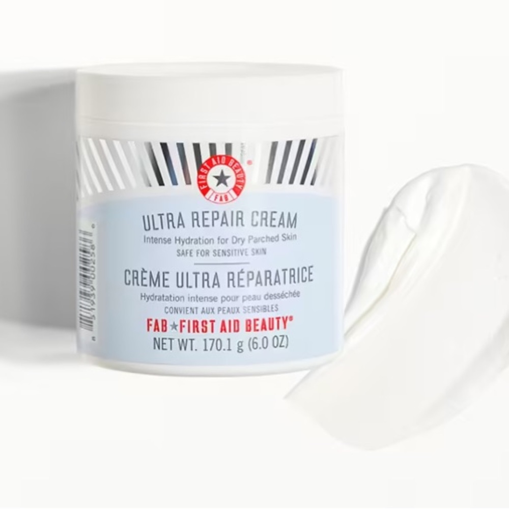 First Aid Beauty Ultra Repair Cream - White